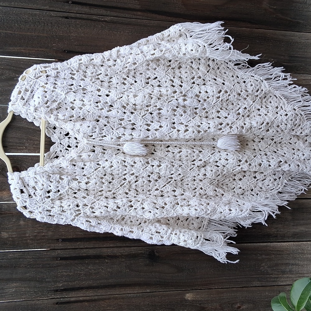 Crochet Poncho - Picture 1 of 4